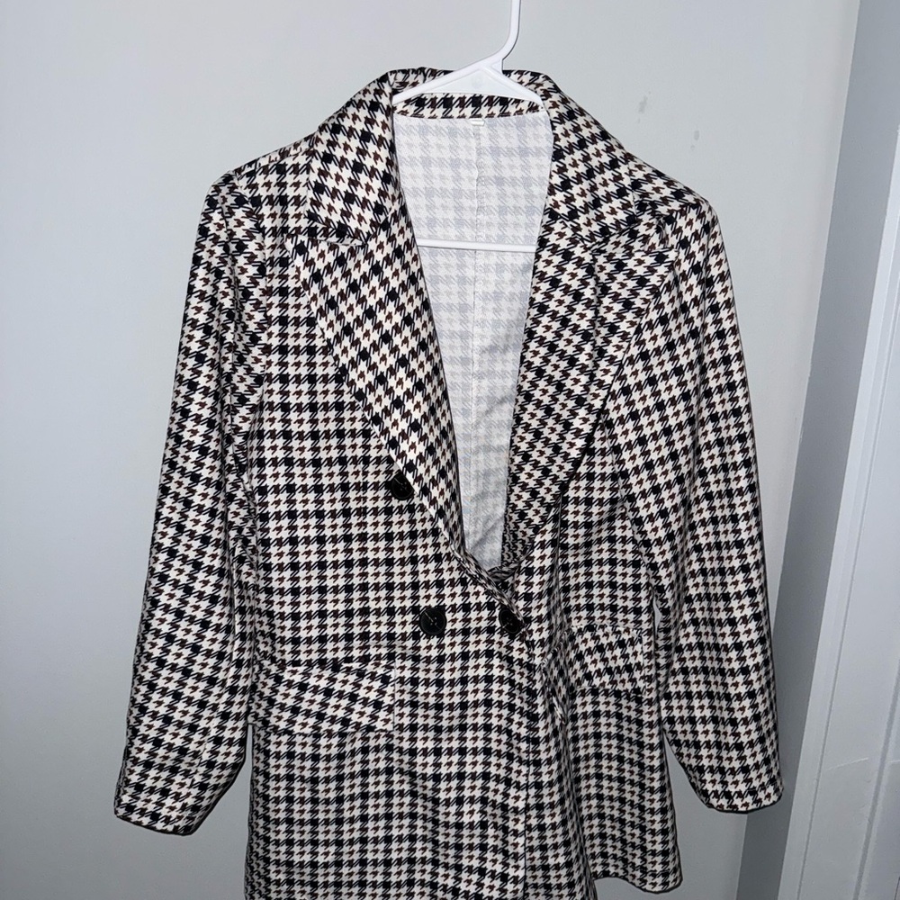 Women's Houndstooth Double-Breasted Coat